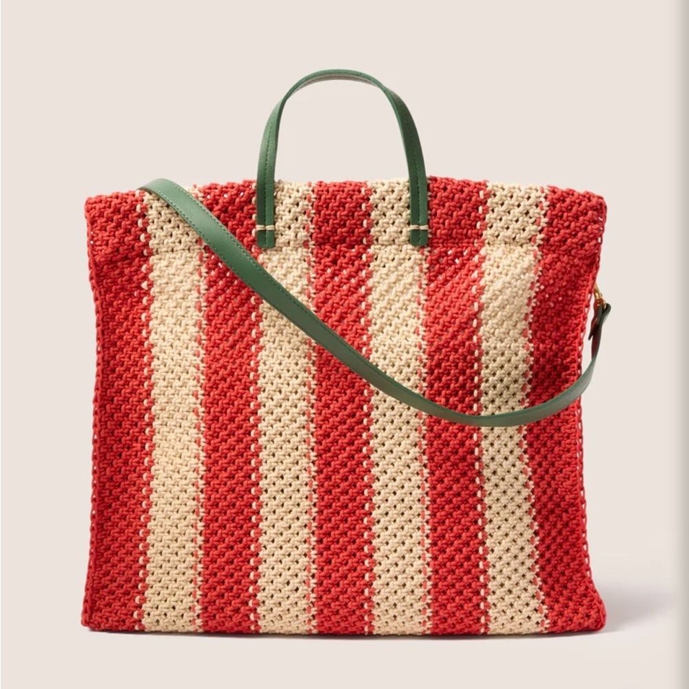 NWT Clare V. Summer Simple Tote - Cream/Bright Poppy
Crochet Stripe.